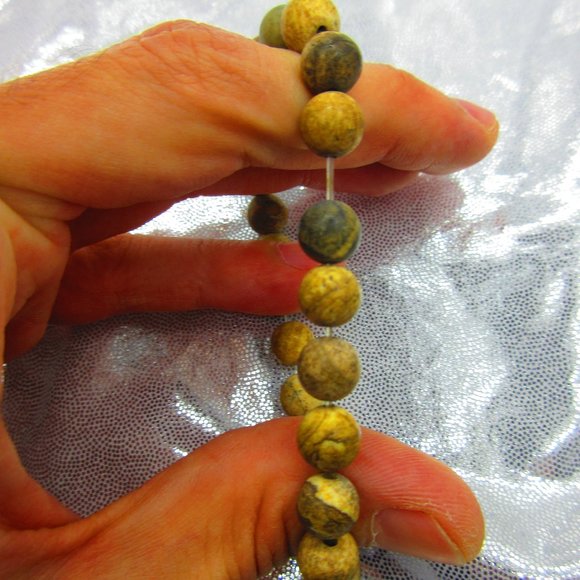Picture Jasper Matte 8mm Round 7" Stretchy Gemstone Bracelet - Picture 3 of 3